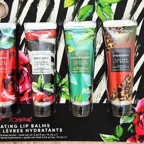 Brand New BETSEY JOHNSON HYDRATING LIP BALMS-7CT - Picture 4 of 4